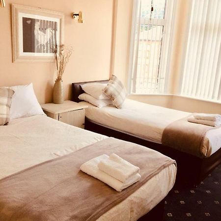 Trevelyan Hotel Ilford Extérieur photo