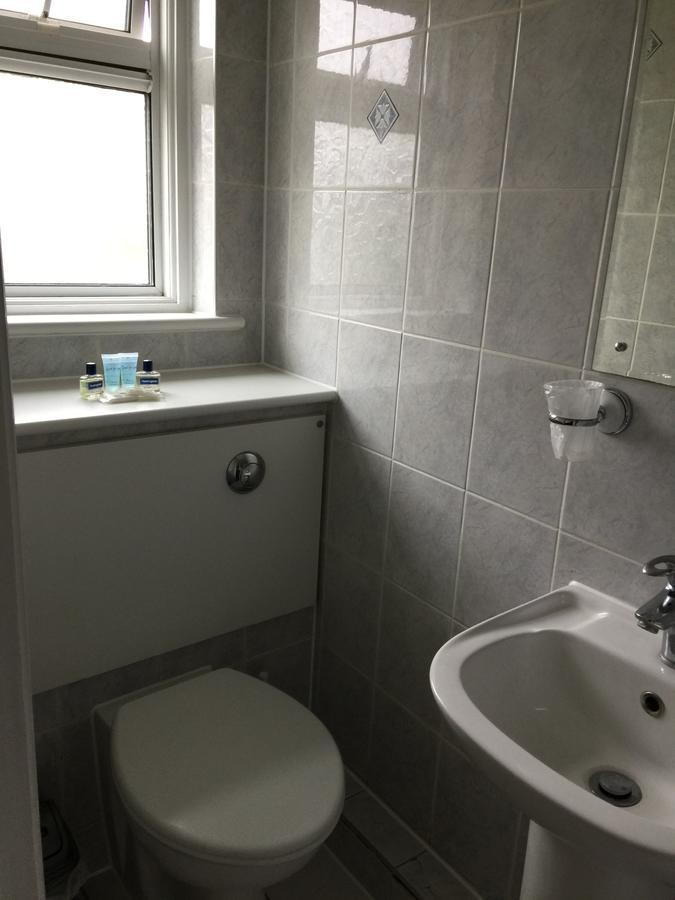 Trevelyan Hotel Ilford Extérieur photo